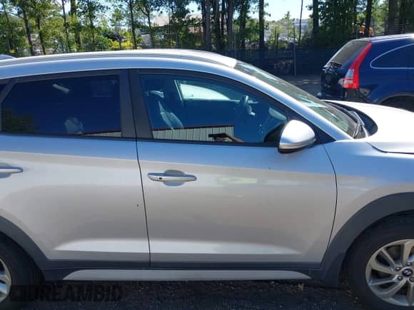 2017 Hyundai Tucson SE с VIN KM8J3CA41HU476658, выставлен на аукционе IAAI как лот 43118555 с пробегом 63 714 миль миль и . История ставок и продаж доступна на DreamBid. Изображение 13.