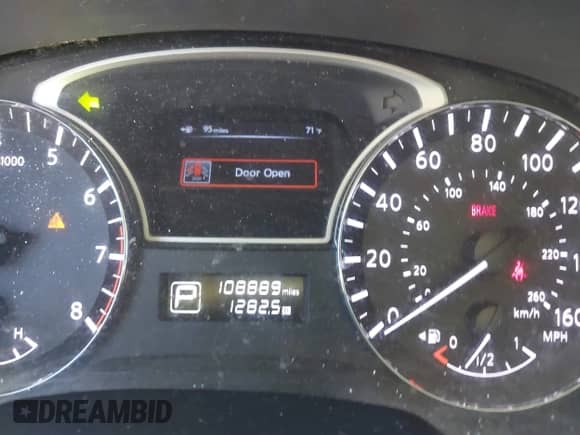 2013 Nissan Pathfinder SV z VIN 5N1AR2MN6DC610786, wystawiony jako IAAI lot #42385693 z przebiegiem 108 889 mil mil oraz . Historia ofert i sprzedaży dostępna na DreamBid. Obrazek 7.