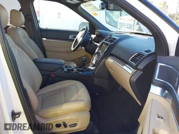 2017 Ford Explorer Limited z VIN 1FM5K8F86HGD38044, wystawiony jako IAAI lot #43442307 z przebiegiem 93 080 mil mil oraz . Historia ofert i sprzedaży dostępna na DreamBid. Obrazek 5.