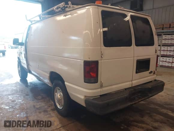 2011 Ford Econoline Cargo Commercial с VIN 1FTNE2EL3BDB35099, выставлен на аукционе IAAI как лот 42501625 с пробегом 147 034 миль миль и . История ставок и продаж доступна на DreamBid. Изображение 3.