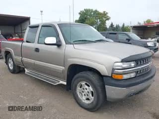 2001 Chevrolet Silverado 1500 LS с VIN 2GCEK19T811284616, выставлен на аукционе IAAI как лот 43445157 с пробегом 84 573 миль миль и . История ставок и продаж доступна на DreamBid. Изображение 1.