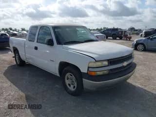2002 Chevrolet Silverado 1500 LS with VIN 1GCEC19V52Z237437, listed as a IAAI auction lot 42560798 with 199,238 mi miles and . Bid and sale history available at DreamBid. Image 1.