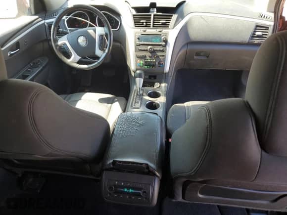 2011 Chevrolet Traverse 1LT с VIN 1GNKRGEDXBJ103868, выставлен на аукционе Copart как лот 80405695 с пробегом 259 263 миль миль и Списание • Salvage title. История ставок и продаж доступна на DreamBid. Изображение 8.