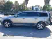 2011 Volvo XC70 3.2L with VIN YV4940BZ0B1095869, listed as a IAAI auction lot 42152626 with 133,696 mi miles and . Bid and sale history available at DreamBid. Image 14.