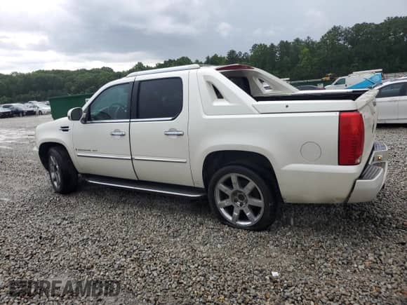 2007 Cadillac Escalade EXT with VIN 3GYFK62877G266660, listed as a Copart auction lot 60270995 with 308,530 mi miles and Salvage title. Bid and sale history available at DreamBid. Image 2.