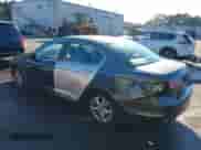 2011 Honda Accord SE z VIN 1HGCP2F61BA156725, wystawiony jako IAAI lot #43347848 z przebiegiem 168 046 mil mil oraz . Historia ofert i sprzedaży dostępna na DreamBid. Obrazek 3.