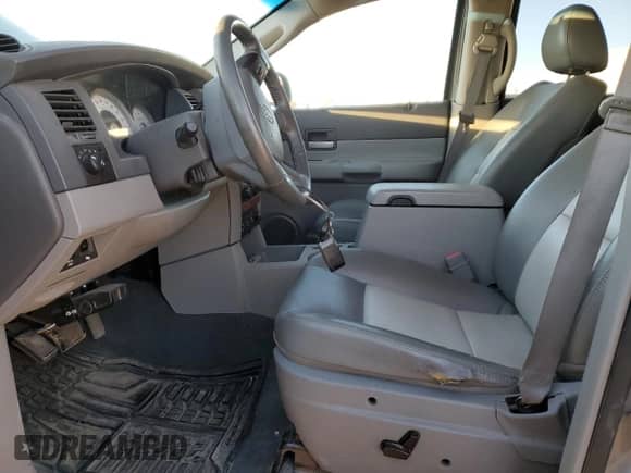 2008 Dodge Durango SLT with VIN 1D8HB48268F140123, listed as a Copart auction lot 82624585 with 136,666 mi miles and Clean title. Bid and sale history available at DreamBid. Image 7.