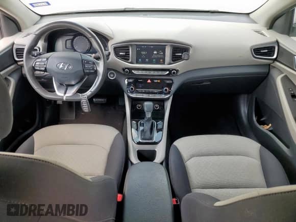 2017 Hyundai Ioniq SEL с VIN KMHC75LCXHU025094, выставлен на аукционе Copart как лот 81399405 с пробегом 68 798 миль миль и Списание • Salvage title. История ставок и продаж доступна на DreamBid. Изображение 8.