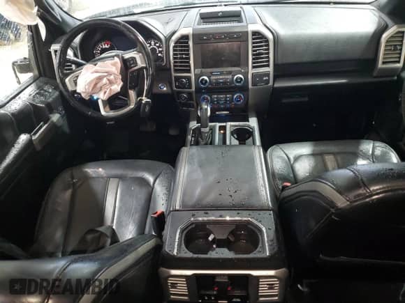 2018 Ford F-150 XLT z VIN 1FTEW1EG5JFB10301, wystawiony jako Copart lot #71233965 z przebiegiem 160 210 mil mil oraz Szkoda całkowita • Salvage title. Historia ofert i sprzedaży dostępna na DreamBid. Obrazek 8.