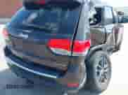 2017 Jeep Grand Cherokee Limited z VIN 1C4RJFBT3HC605266, wystawiony jako IAAI lot #42533207 z przebiegiem 147 674 mil mil oraz . Historia ofert i sprzedaży dostępna na DreamBid. Obrazek 21.