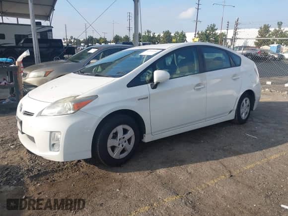 2010 Toyota Prius III with VIN JTDKN3DU2A0239432, listed as a IAAI auction lot 43316580 with 183,029 mi miles and . Bid and sale history available at DreamBid. Image 17.