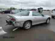 2002 Chevrolet Camaro с VIN 2G1FP22K322123091, выставлен на аукционе Copart как лот 89440345 с пробегом 130 075 миль миль и Чистый • Clean title. История ставок и продаж доступна на DreamBid. Изображение 3.