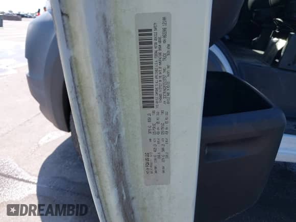 2015 Ram ProMaster Cargo with VIN 3C6TRVNG2FE519757, listed as a IAAI auction lot 42092833 with 166,312 mi miles and . Bid and sale history available at DreamBid. Image 9.