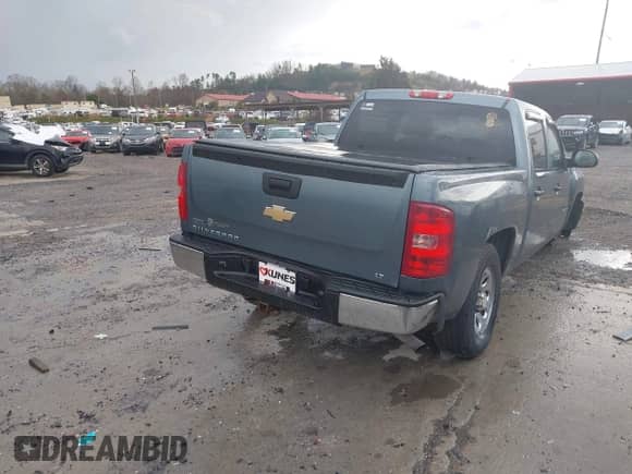2011 Chevrolet Silverado 1500 LT с VIN 3GCPCSEA5BG115548, выставлен на аукционе IAAI как лот 41893746 с пробегом 224 233 миль миль и . История ставок и продаж доступна на DreamBid. Изображение 4.