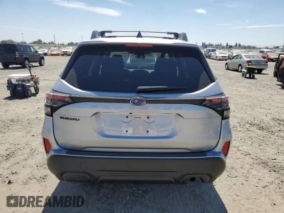 2025 Subaru Forester Premium z VIN JF2SLDDC7SH539958, wystawiony jako Copart lot #69612185 z przebiegiem Nie podano mil oraz Szkoda całkowita • Salvage title. Historia ofert i sprzedaży dostępna na DreamBid. Obrazek 6.