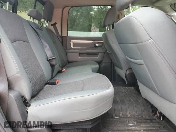 2016 Ram 1500 Big Horn z VIN 1C6RR7LM7GS303948, wystawiony jako Copart lot #67450775 z przebiegiem 179 957 mil mil oraz Szkoda całkowita • Salvage title. Historia ofert i sprzedaży dostępna na DreamBid. Obrazek 10.