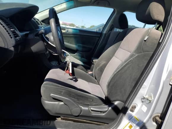 2005 Honda Accord LX z VIN 1HGCM56455A122820, wystawiony jako Copart lot #89492365 z przebiegiem 129 200 mil mil oraz Szkoda całkowita • Salvage title. Historia ofert i sprzedaży dostępna na DreamBid. Obrazek 7.