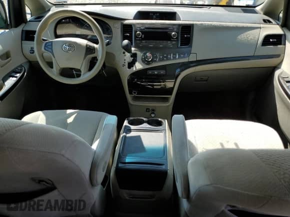 2014 Toyota Sienna LE with VIN 5TDJK3DC7ES077554, listed as a Copart auction lot 68247245 with 202,864 mi miles and Clean title. Bid and sale history available at DreamBid. Image 8.