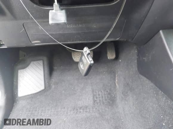2019 Toyota Tacoma SR5 с VIN 3TMAZ5CN5KM095489, выставлен на аукционе IAAI как лот 42634067 с пробегом 37 078 миль миль и . История ставок и продаж доступна на DreamBid. Изображение 11.