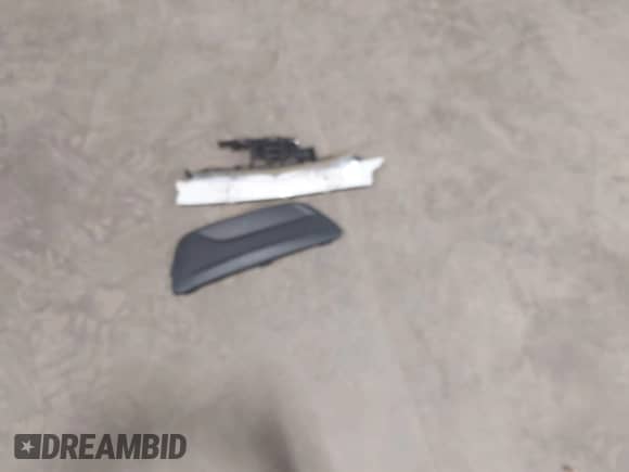 2016 Chevrolet Malibu LS с VIN 1G11A5SA5GU136415, выставлен на аукционе IAAI как лот 43309777 с пробегом 63 838 миль миль и . История ставок и продаж доступна на DreamBid. Изображение 12.