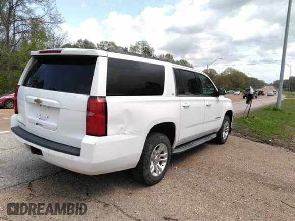 2015 Chevrolet Suburban LT с VIN 1GNSCJKC6FR229260, выставлен на аукционе IAAI как лот 41974363 с пробегом 251 395 миль миль и . История ставок и продаж доступна на DreamBid. Изображение 4.