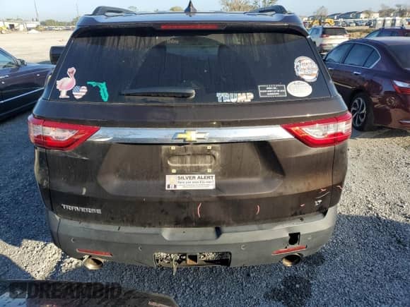 2019 Chevrolet Traverse LT Cloth с VIN 1GNERGKW8KJ105766, выставлен на аукционе Copart как лот 67962185 с пробегом 76 210 миль миль и На запчасти • Non repairable. История ставок и продаж доступна на DreamBid. Изображение 6.