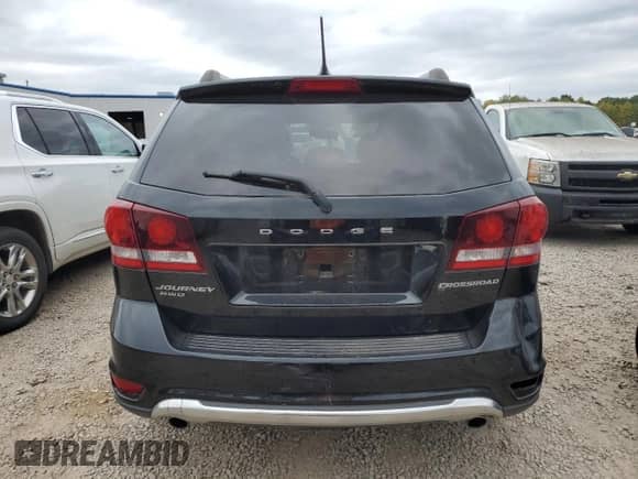 2017 Dodge Journey Crossroad Plus with VIN 3C4PDDGG8HT513119, listed as a Copart auction lot 81413555 with 118,749 mi miles and Clean title. Bid and sale history available at DreamBid. Image 6.