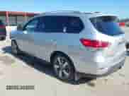 2015 Nissan Pathfinder Platinum with VIN 5N1AR2MMXFC613832, listed as a IAAI auction lot 42628734 with 182,941 mi miles and . Bid and sale history available at DreamBid. Image 3.