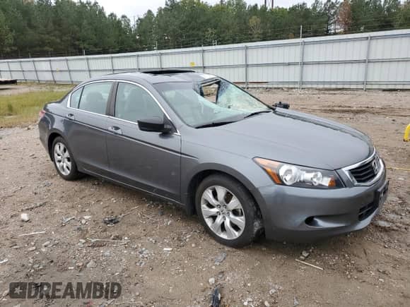 2008 Honda Accord EX-L с VIN 1HGCP26808A093725, выставлен на аукционе Copart как лот 86135475 с пробегом 241 106 миль миль и Чистый • Clean title. История ставок и продаж доступна на DreamBid. Изображение 4.
