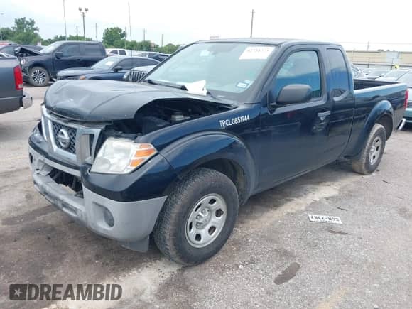 2016 Nissan Frontier S z VIN 1N6BD0CT3GN781772, wystawiony jako IAAI lot #42721275 z przebiegiem 105 063 mil mil oraz . Historia ofert i sprzedaży dostępna na DreamBid. Obrazek 17.