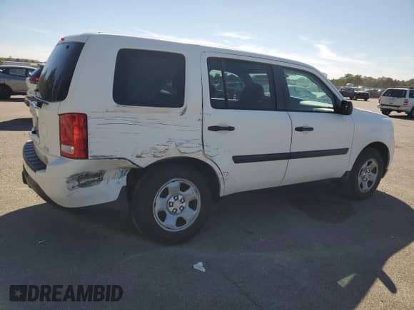 2014 Honda Pilot LX z VIN 5FNYF4H2XEB041808, wystawiony jako Copart lot #85098165 z przebiegiem 69 181 mil mil oraz Szkoda całkowita • Salvage title. Historia ofert i sprzedaży dostępna na DreamBid. Obrazek 3.