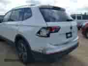 2024 Volkswagen Tiguan Wolfsburg Edition с VIN 3VV5B7AX8RM233687, выставлен на аукционе IAAI как лот 41504709 с пробегом 2 387 миль миль и . История ставок и продаж доступна на DreamBid. Изображение 6.