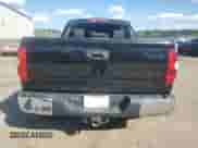 2018 Toyota Tundra SR5 с VIN 5TFEY5F18JX231961, выставлен на аукционе Copart как лот 70451115 с пробегом 153 074 миль миль и Списание • Salvage title. История ставок и продаж доступна на DreamBid. Изображение 6.