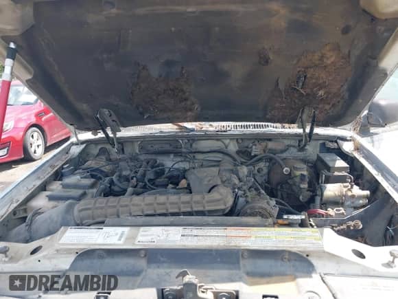 1997 Ford Explorer XL с VIN 1FMDU32X4VUA71215, выставлен на аукционе IAAI как лот 42558656 с пробегом 310 289 миль миль и . История ставок и продаж доступна на DreamBid. Изображение 10.