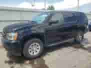 2013 Chevrolet Tahoe Commercial с VIN 1GNSK2E02DR342419, выставлен на аукционе Copart как лот 57908885 с пробегом 76 486 миль миль и Списание • Salvage title. История ставок и продаж доступна на DreamBid. Изображение 1.