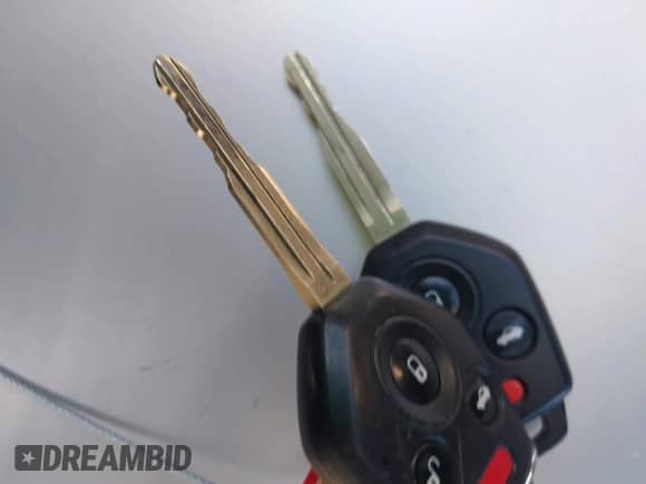 2013 Subaru Impreza 2.0i with VIN JF1GPAA69DG800589, listed as a IAAI auction lot 42650870 with 220,545 mi miles and . Bid and sale history available at DreamBid. Image 11.