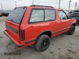 1988 Chevrolet Blazer с VIN 1GNCS18Z8J8200764, выставлен на аукционе Copart как лот 50817265 с пробегом 189 131 миль миль и Списание • Salvage title. История ставок и продаж доступна на DreamBid. Изображение 3.
