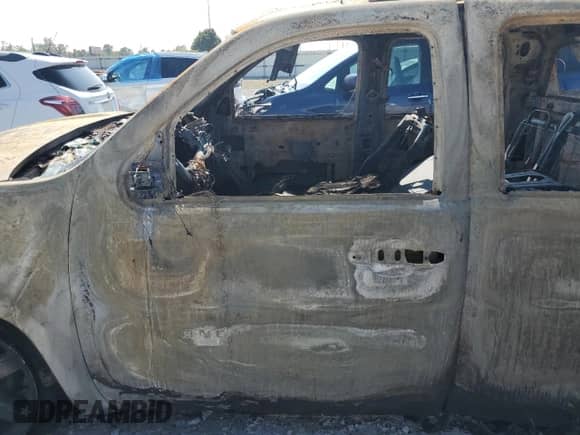 2007 Chevrolet Avalanche 1LT с VIN 3GNFK12357G202556, выставлен на аукционе Copart как лот 71554805 с пробегом Не указан миль и Списание • Salvage title. История ставок и продаж доступна на DreamBid. Изображение 7.