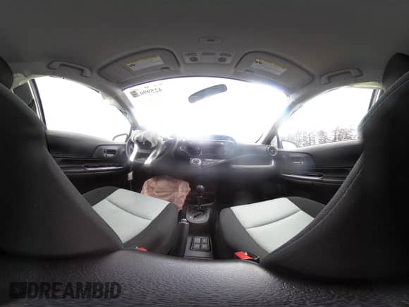 2015 Toyota Prius One z VIN JTDKDTB37F1098842, wystawiony jako IAAI lot #42599025 z przebiegiem 87 264 mil mil oraz . Historia ofert i sprzedaży dostępna na DreamBid. Obrazek 19.