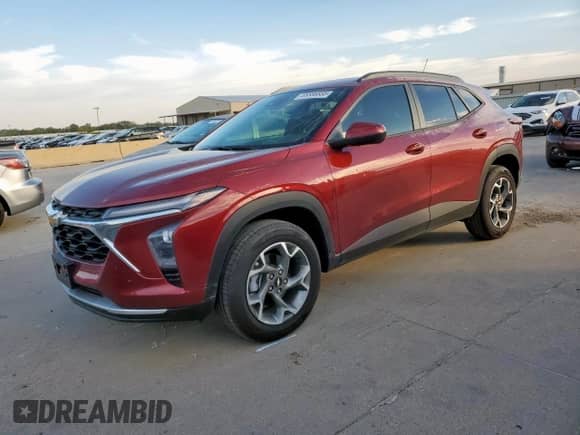 2025 Chevrolet Trax LT with VIN KL77LHEPXSC279448, listed as a Copart auction lot 85586835 with 4,612 mi miles and Clean title. Bid and sale history available at DreamBid. Image 1.