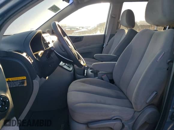 2008 Hyundai Entourage GLS с VIN KNDMC233786047223, выставлен на аукционе Copart как лот 41042974 с пробегом 216 628 миль миль и Чистый • Clean title. История ставок и продаж доступна на DreamBid. Изображение 7.