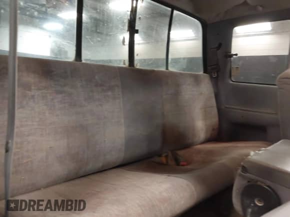 1997 Dodge 2500 с VIN 3B7KF23Z8VG839717, выставлен на аукционе IAAI как лот 42352314 с пробегом 245 473 миль миль и . История ставок и продаж доступна на DreamBid. Изображение 8.