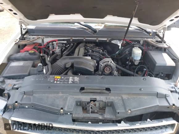 2014 Chevrolet Tahoe Commercial with VIN 1GNLC2E07ER228838, listed as a IAAI auction lot 42410417 with 140,342 mi miles and . Bid and sale history available at DreamBid. Image 10.