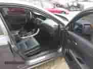 2017 Honda Accord EX-L z VIN 1HGCR2F83HA029866, wystawiony jako IAAI lot #43153402 z przebiegiem 68 757 mil mil oraz . Historia ofert i sprzedaży dostępna na DreamBid. Obrazek 5.