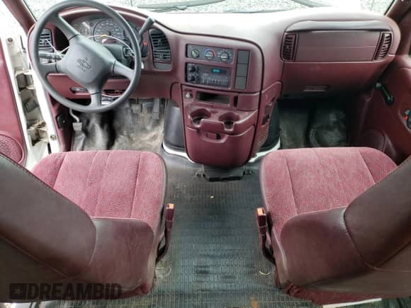 1998 Chevrolet Astro Cargo с VIN 1GCDM19W6WB185204, выставлен на аукционе Copart как лот 72199484 с пробегом 97 262 миль миль и Списание • Salvage title. История ставок и продаж доступна на DreamBid. Изображение 8.
