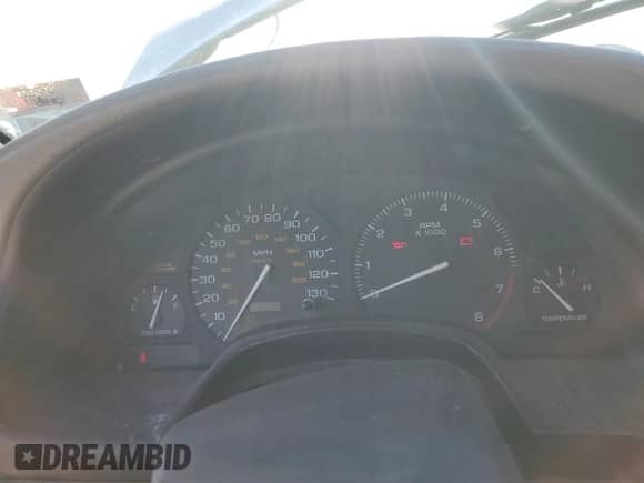 2000 Saturn LS z VIN 1G8JS52F0YY687243, wystawiony jako Copart lot #77773504 z przebiegiem 139 323 mil mil oraz Szkoda całkowita • Salvage title. Historia ofert i sprzedaży dostępna na DreamBid. Obrazek 9.