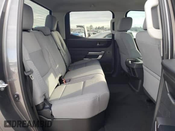 2022 Toyota Tundra SR5 с VIN 5TFLA5AB5NX015812, выставлен на аукционе Copart как лот 87409535 с пробегом 41 395 миль миль и Списание • Salvage title. История ставок и продаж доступна на DreamBid. Изображение 11.