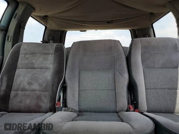 1990 Chevrolet Lumina с VIN 1GNCU06D6LT129818, выставлен на аукционе Copart как лот 67446735 с пробегом 225 937 миль миль и Списание • Salvage title. История ставок и продаж доступна на DreamBid. Изображение 10.