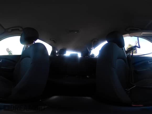 2013 Hyundai Tucson GL с VIN KM8JT3AB7DU588924, выставлен на аукционе IAAI как лот 43412600 с пробегом 107 843 миль миль и . История ставок и продаж доступна на DreamBid. Изображение 18.