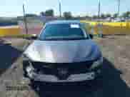 2019 Toyota Camry SE z VIN 4T1B11HK5KU750793, wystawiony jako IAAI lot #43209555 z przebiegiem 144 832 mil mil oraz . Historia ofert i sprzedaży dostępna na DreamBid. Obrazek 12.